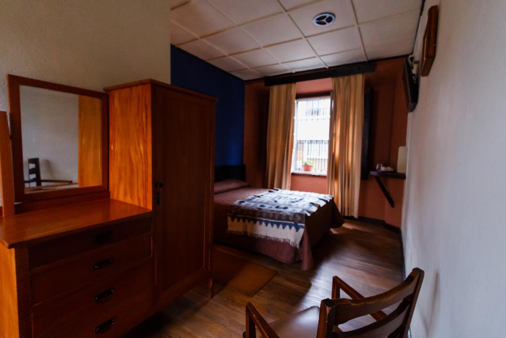 Hotel Modelo Quetzaltenango Cameră foto