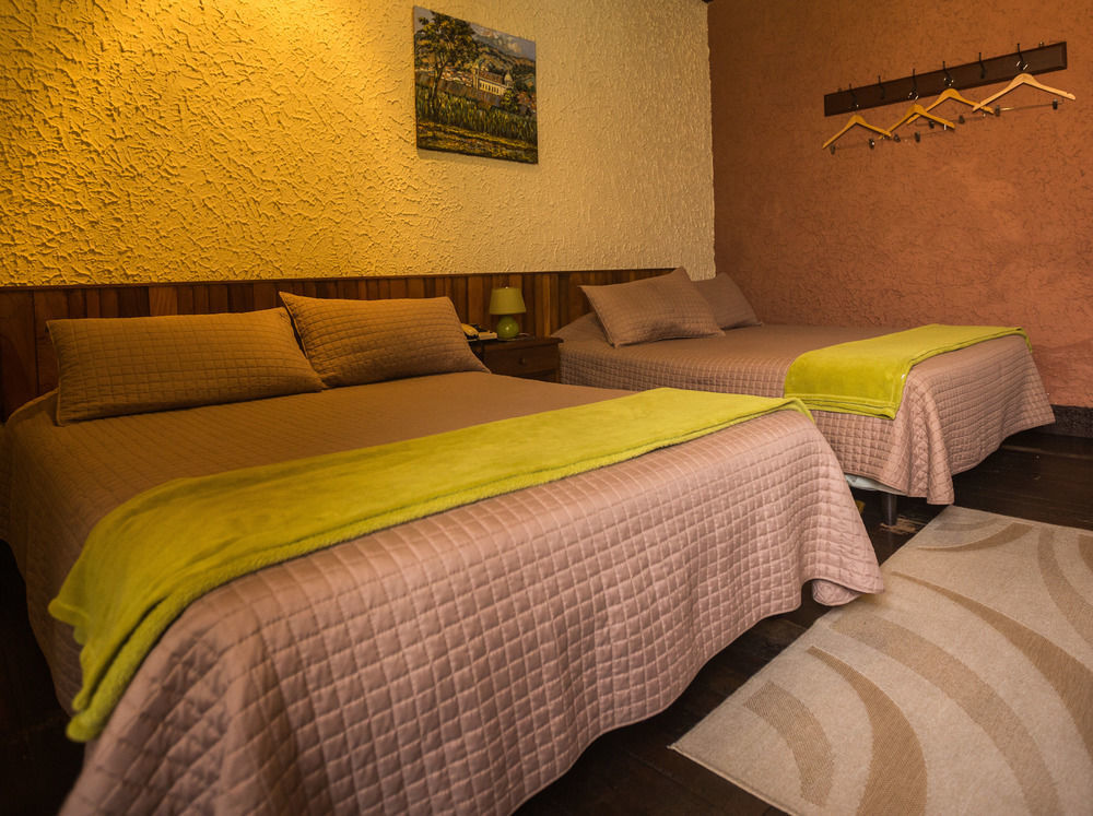 Hotel Modelo Quetzaltenango Exterior foto